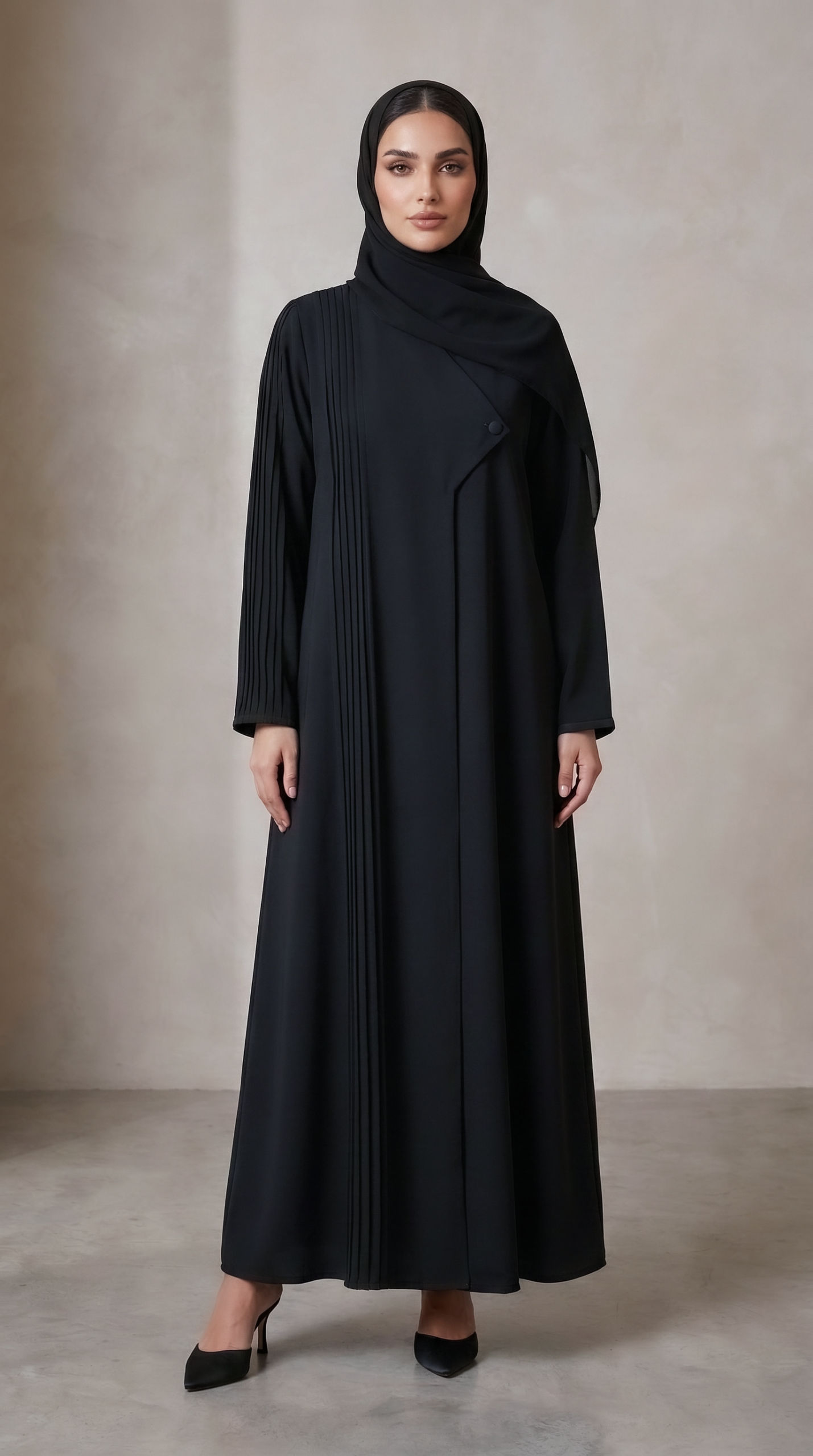 عباية ليان الكلاسيكية أكمام كسرات ناعمة