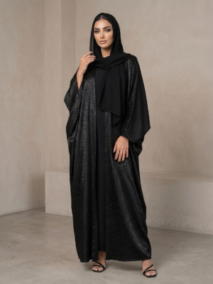 فخامة الليل الأسود الملكي